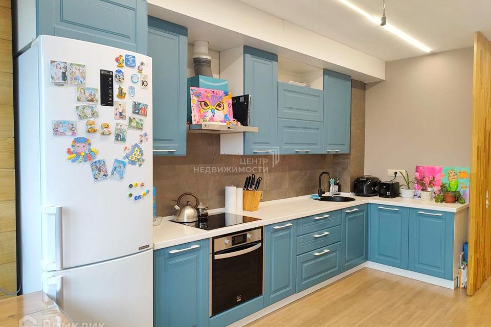 Продаётся 1-комнатная квартира, 43 м²