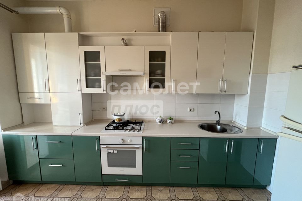 Продаётся 1-комнатная квартира, 42.1 м²