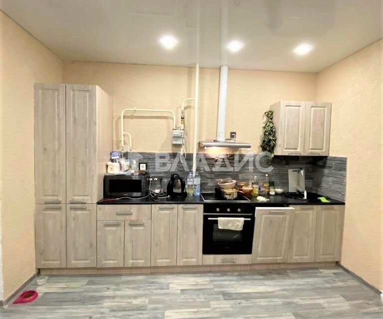 Продаётся 1-комнатная квартира, 43.4 м²
