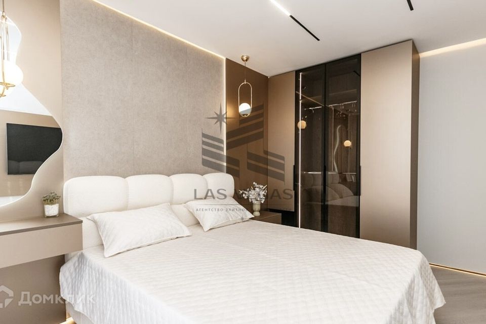 Сдаётся 3-комнатная квартира, 98 м²
