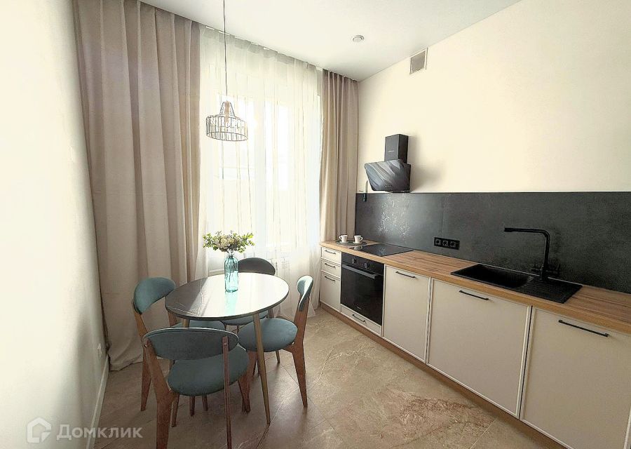 Продаётся 2-комнатная квартира, 57 м²