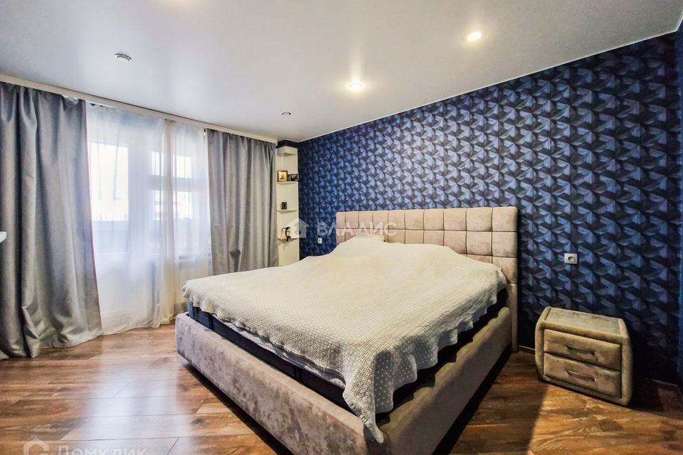 Продаётся 3-комнатная квартира, 98.2 м²