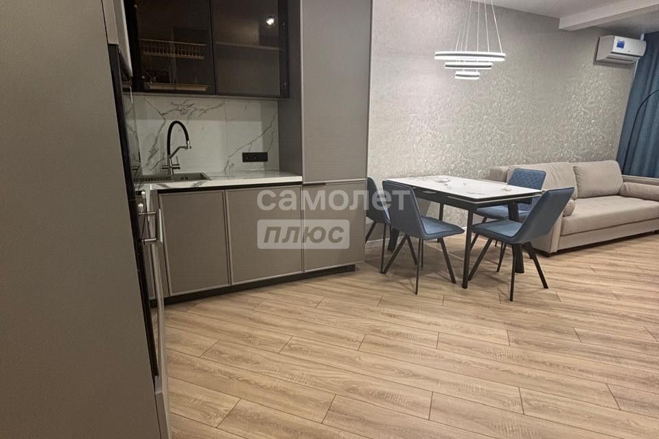Продаётся 2-комнатная квартира, 57 м²