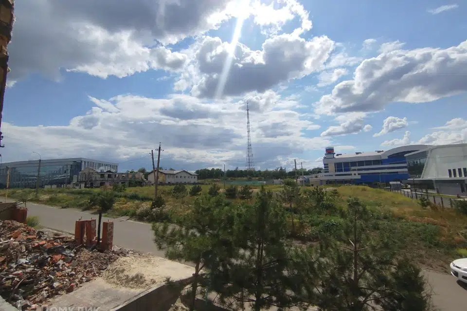 Продаётся 2-этажный дом, 180 м²