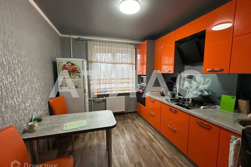 Продаётся 3-комнатная квартира, 69.5 м²