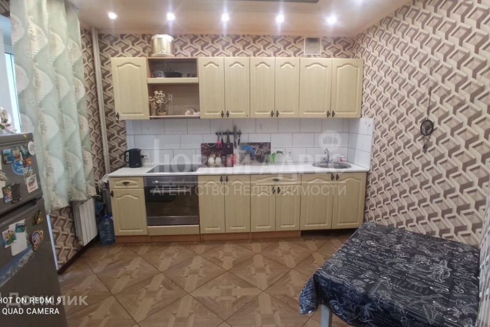 Продаётся 2-комнатная квартира, 68.9 м²