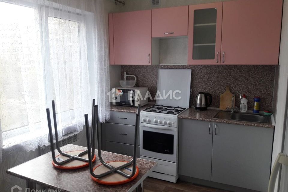 Продаётся 3-комнатная квартира, 47.7 м²