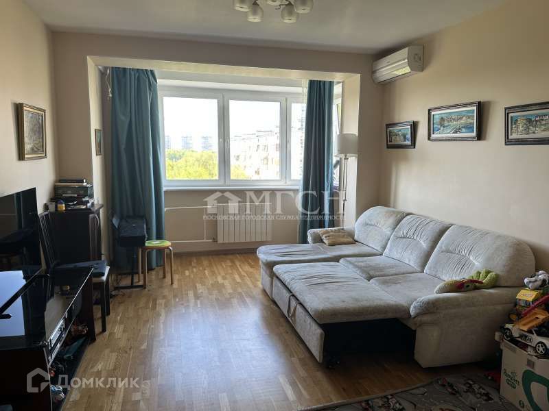 Продаётся 3-комнатная квартира, 82.3 м²