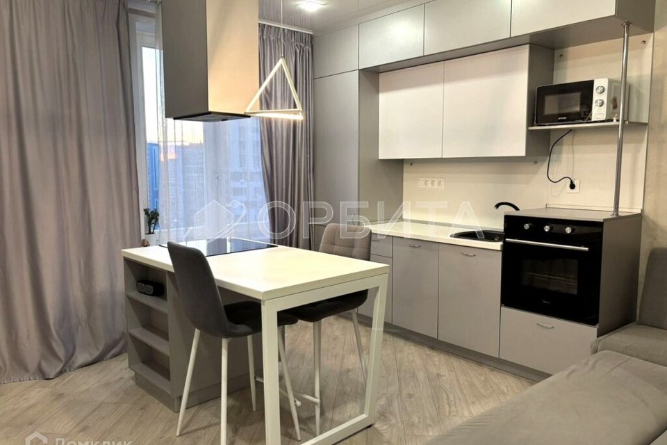 Продаётся 1-комнатная квартира, 40.2 м²