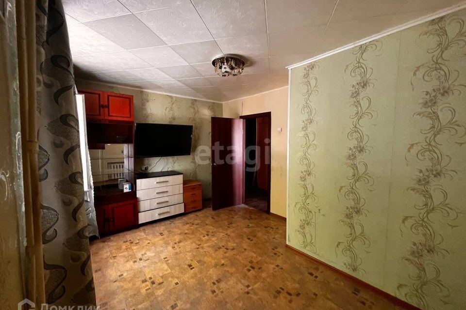 Продаётся 3-комнатная квартира, 63.5 м²