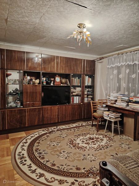 Продаётся 3-комнатная квартира, 62.7 м²