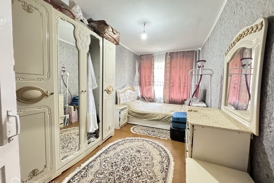 Продаётся 3-комнатная квартира, 59.5 м²