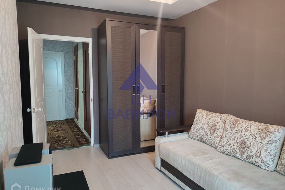 Продаётся 4-комнатная квартира, 73.6 м²