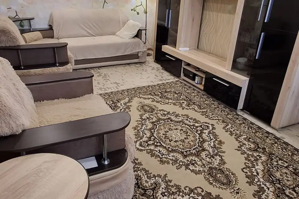 Продаётся 3-комнатная квартира, 57.3 м²