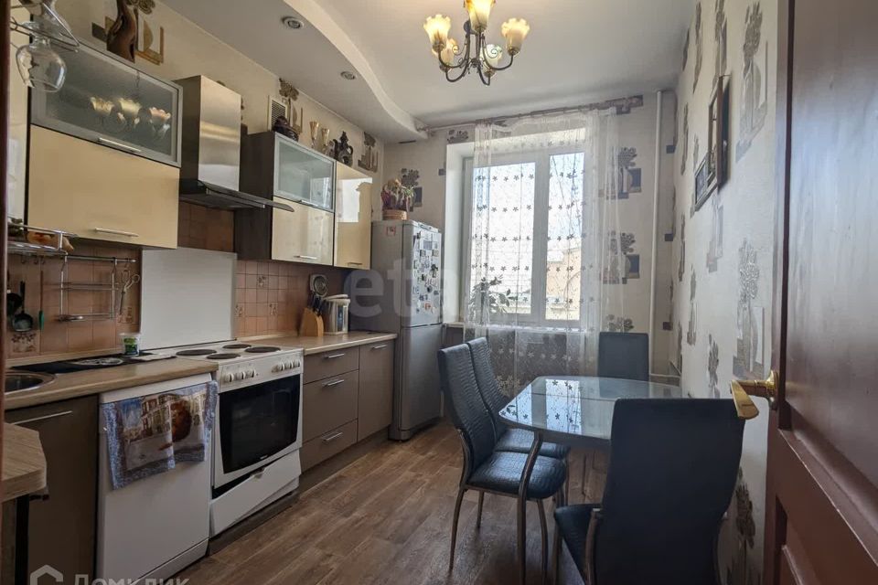 Продаётся 3-комнатная квартира, 90.4 м²