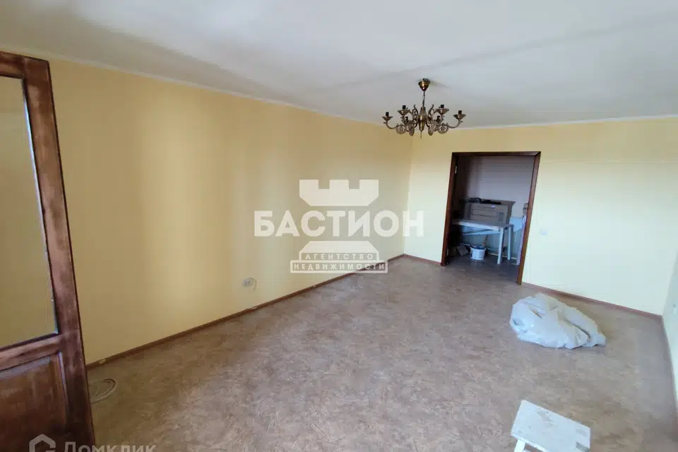 Продаётся 4-комнатная квартира, 94 м²