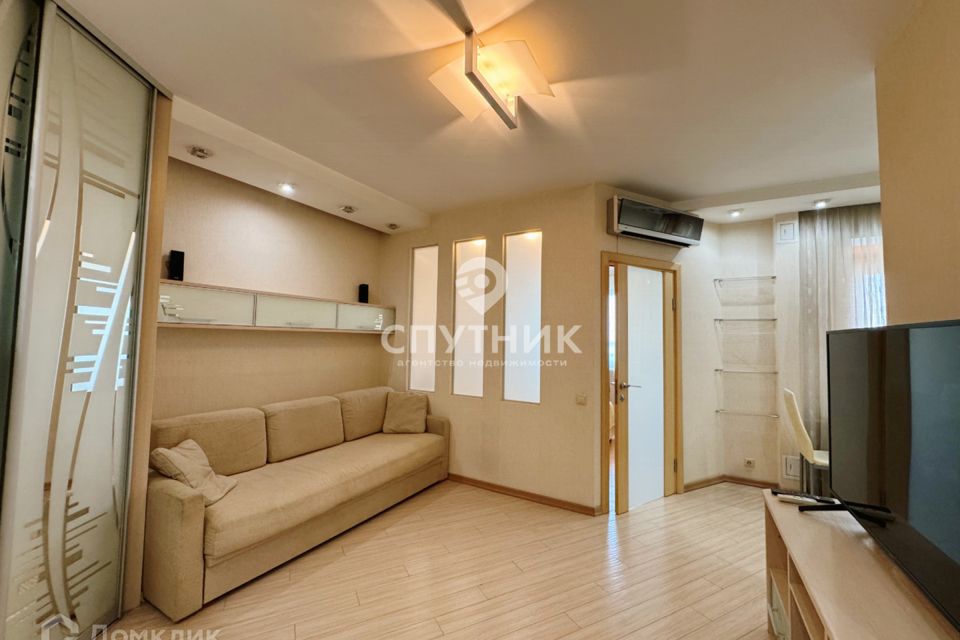 Продаётся 2-комнатная квартира, 42 м²