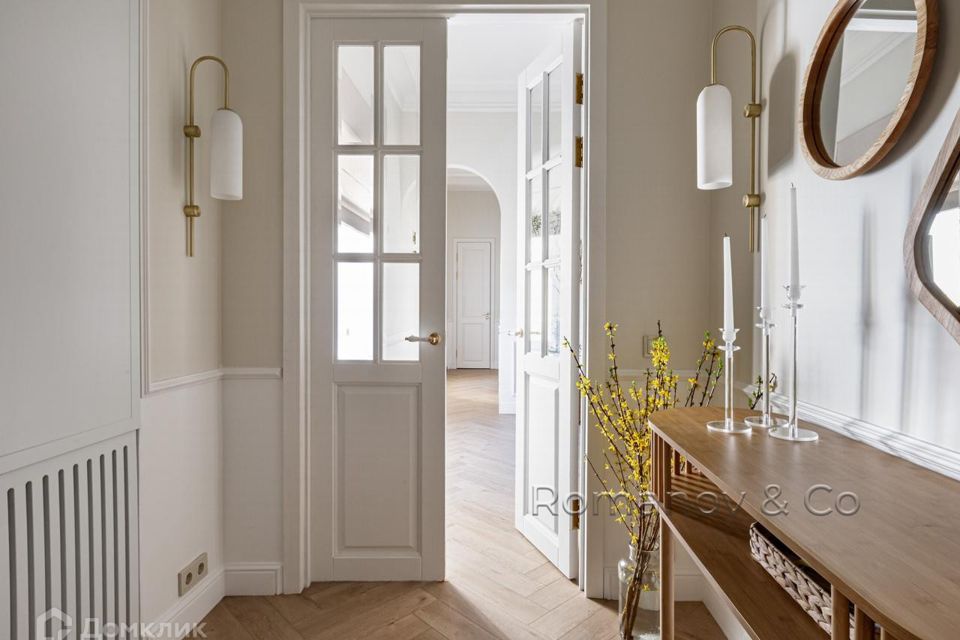 Продаётся 4-комнатная квартира, 91 м²