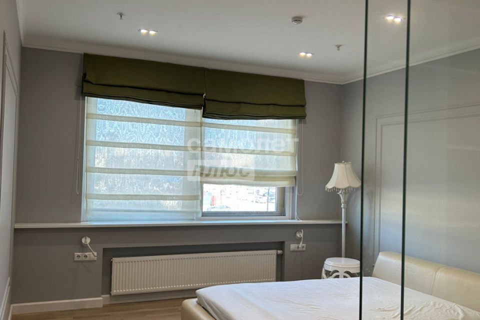 Продаётся 1-комнатная квартира, 56.5 м²