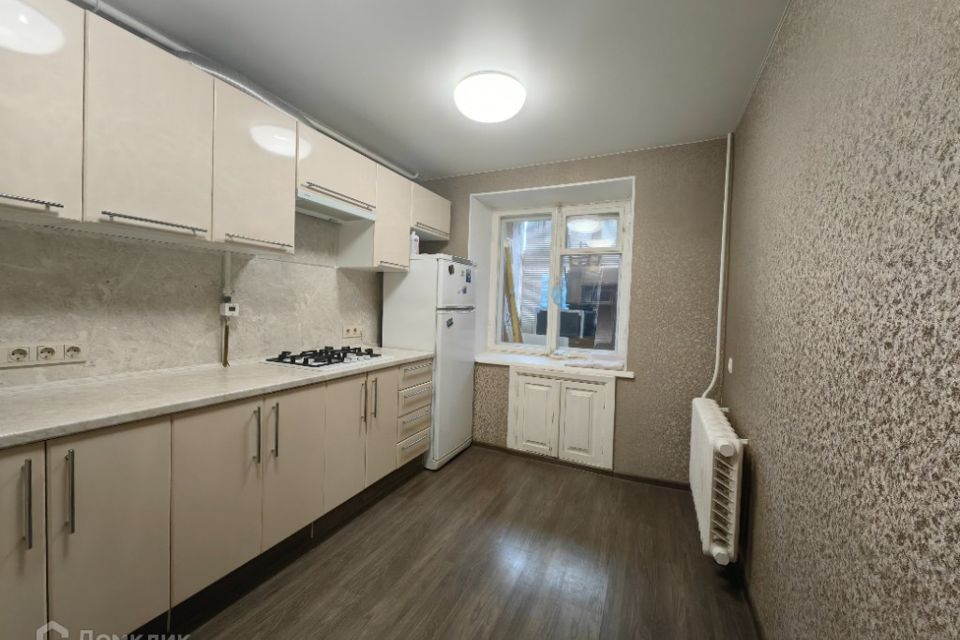 Продаётся 2-комнатная квартира, 42.8 м²