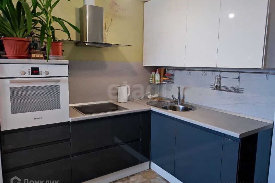 Продаётся 2-комнатная квартира, 55.2 м²
