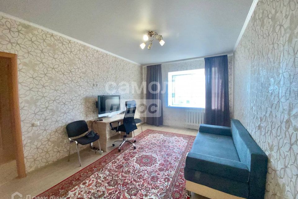 Продаётся 1-комнатная квартира, 39.7 м²