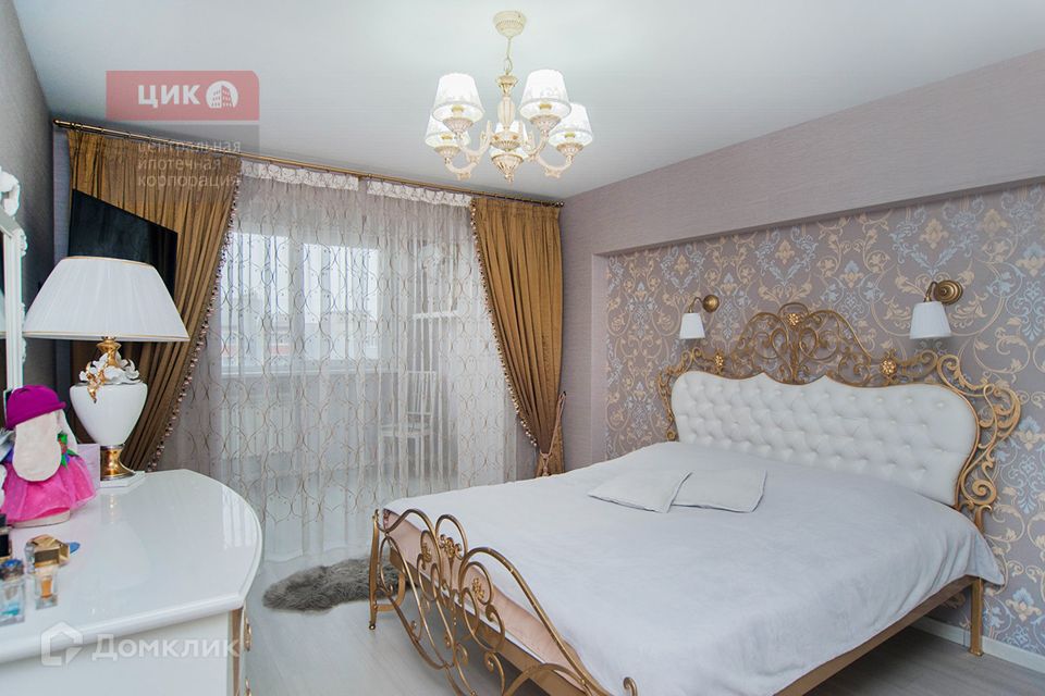 Продаётся 3-комнатная квартира, 81 м²