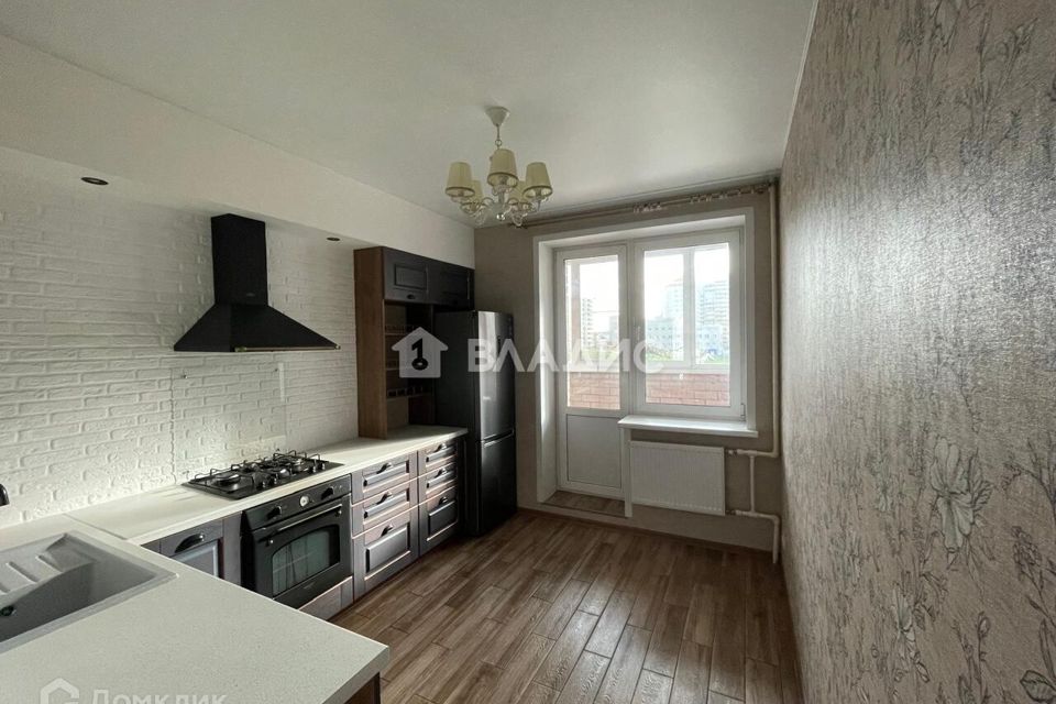 Продаётся 1-комнатная квартира, 42.6 м²
