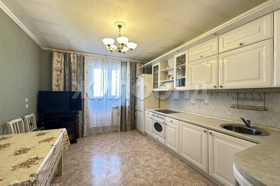 Продаётся 3-комнатная квартира, 90.1 м²