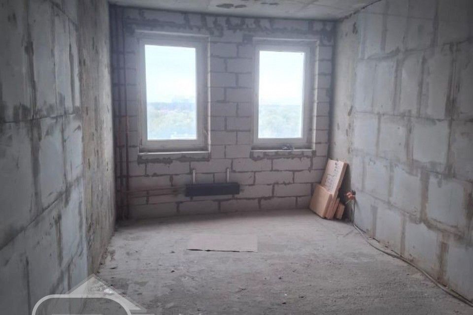 Продаётся 3-комнатная квартира, 105 м²