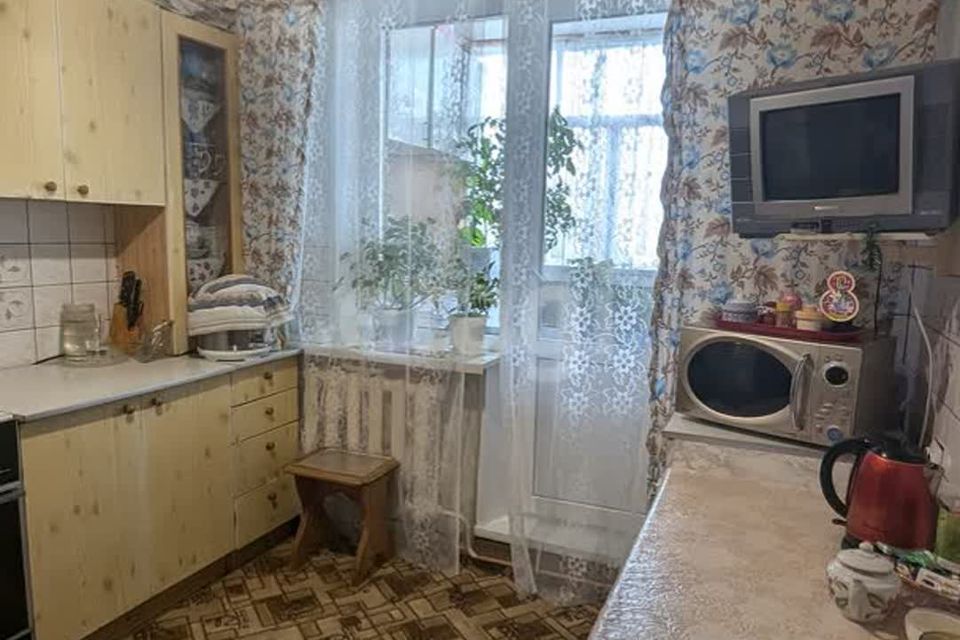 Сдаётся 3-комнатная квартира, 65 м²
