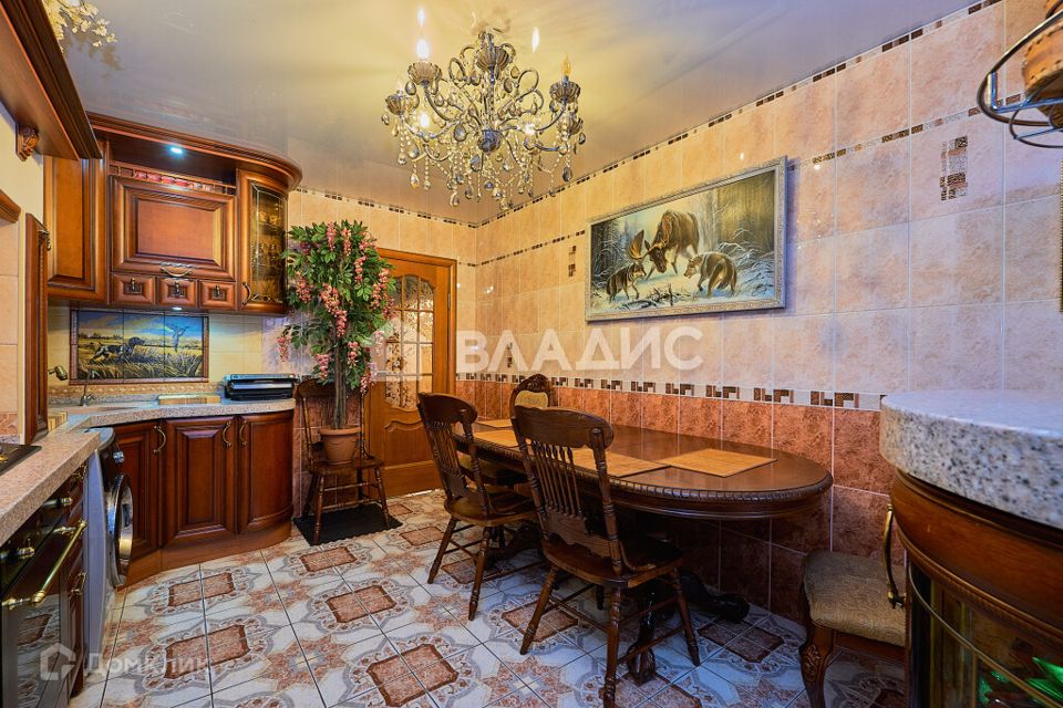 Продаётся 2-комнатная квартира, 87.5 м²