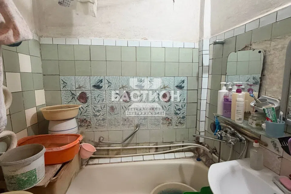 Продаётся 3-комнатная квартира, 67.3 м²