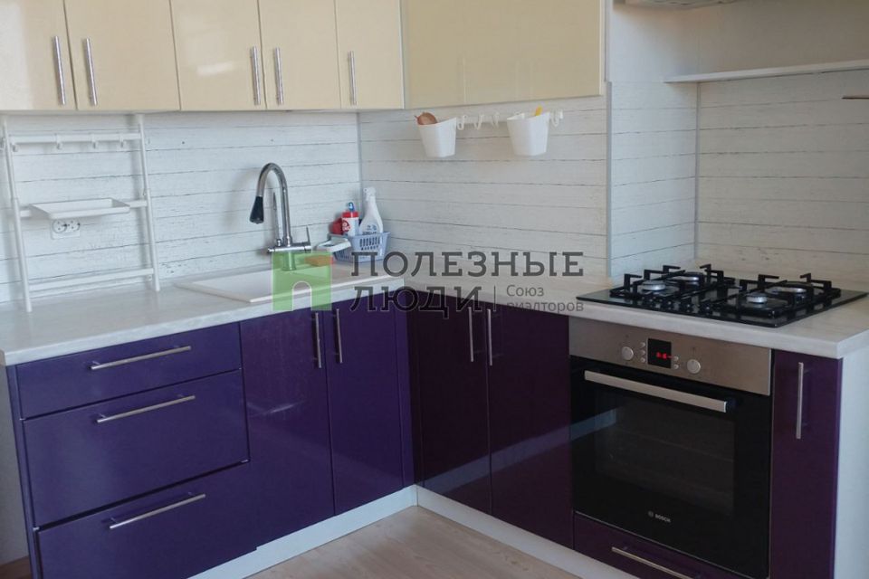 Сдаётся 2-комнатная квартира, 56 м²