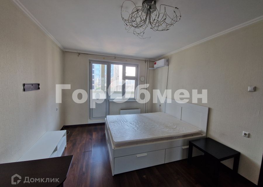 Продаётся 1-комнатная квартира, 38 м²