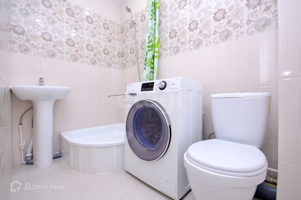 Продаётся 1-комнатная квартира, 35.8 м²