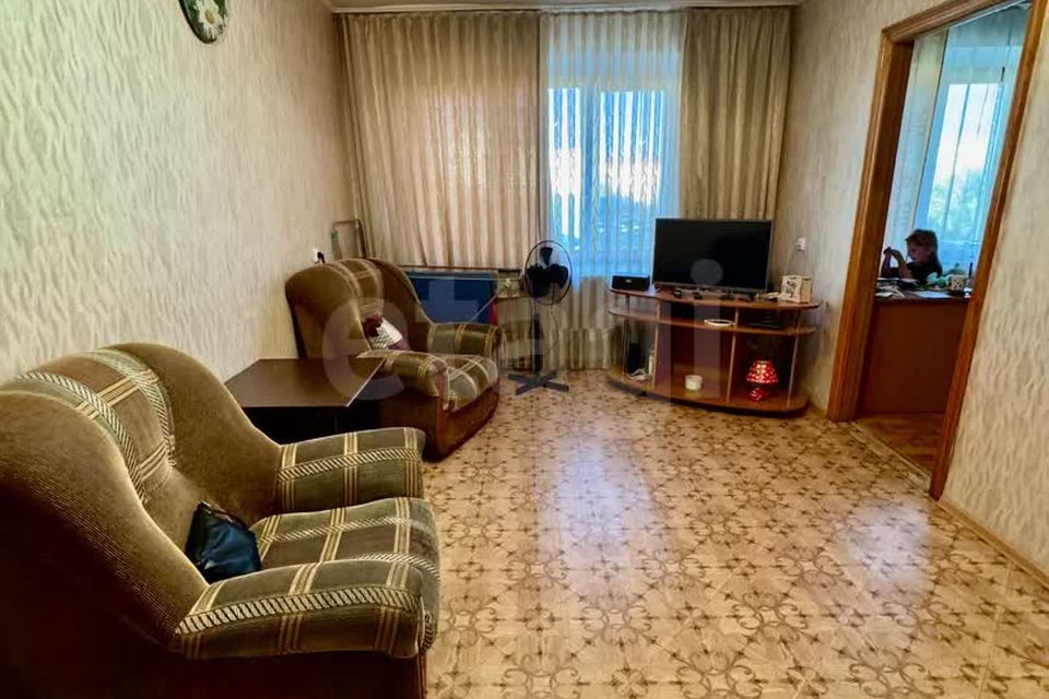 Продаётся 4-комнатная квартира, 66.5 м²