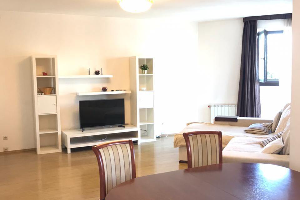 Сдаётся 2-комнатная квартира, 80 м²