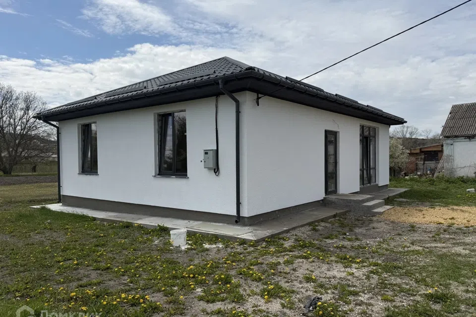 Продаётся 1-этажный дом, 100 м²