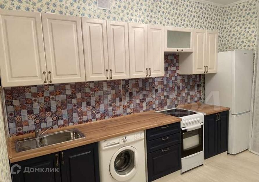 Сдаётся 2-комнатная квартира, 55 м²