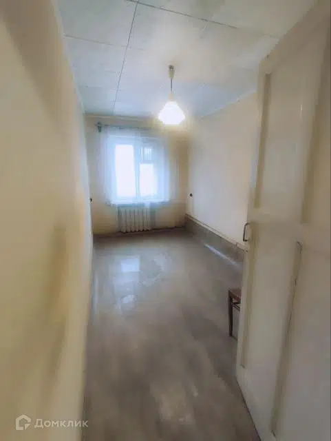 Продаётся 3-комнатная квартира, 41.6 м²