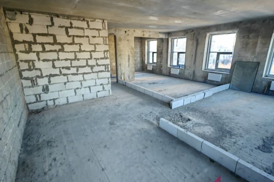 Продаётся 3-комнатная квартира, 102.1 м²