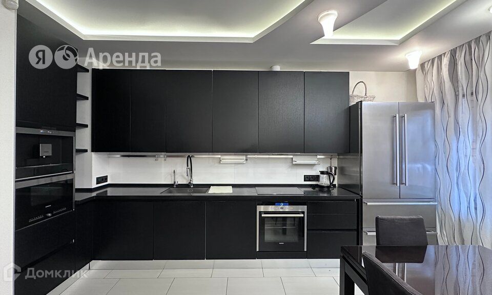 Сдаётся 3-комнатная квартира, 92 м²