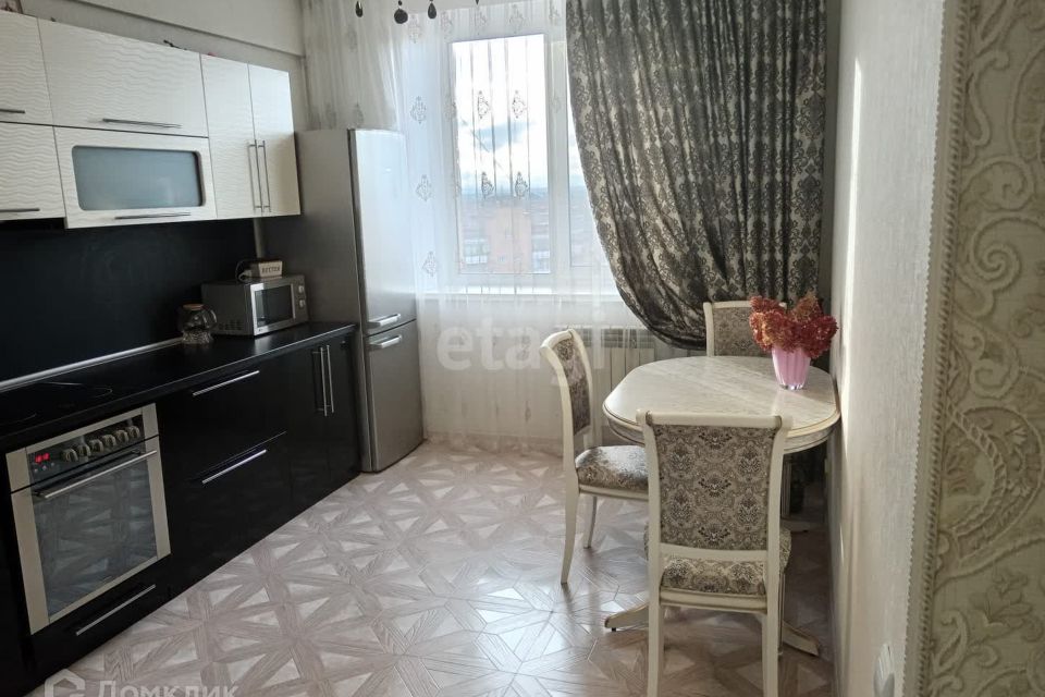 Продаётся 2-комнатная квартира, 71 м²