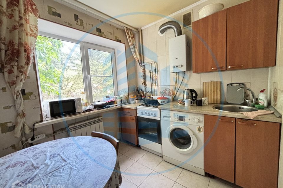 Продаётся 2-комнатная квартира, 37.8 м²