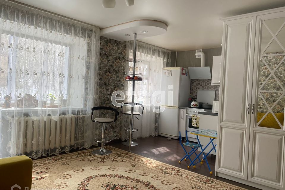Продаётся 2-комнатная квартира, 42.6 м²