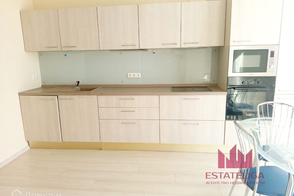 Продаётся 1-комнатная квартира, 46.5 м²
