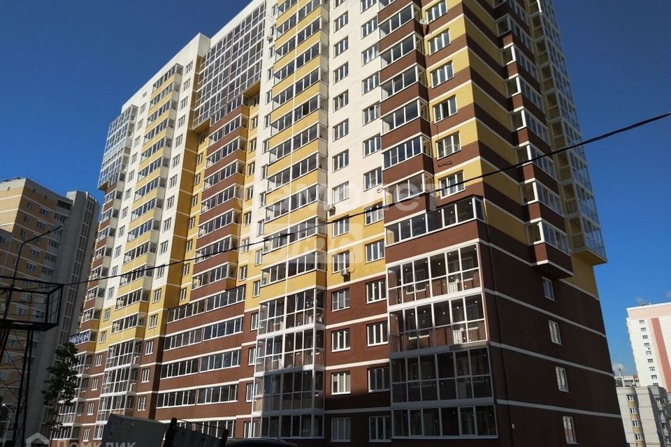 Продаётся 1-комнатная квартира, 43.4 м²