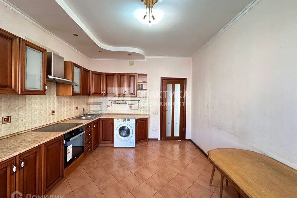 Продаётся 2-комнатная квартира, 74 м²