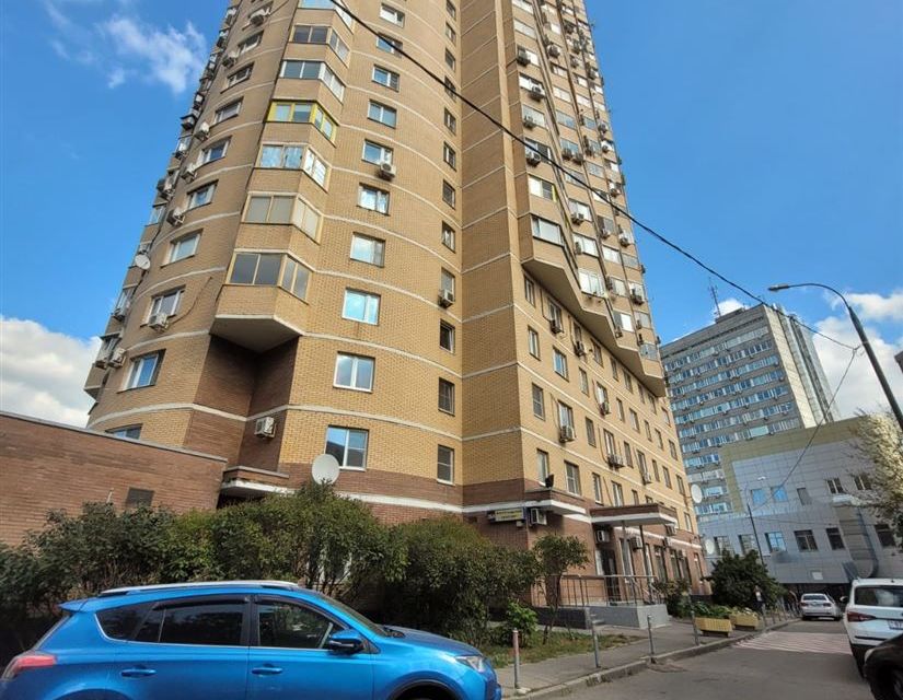 Продаётся 2-комнатная квартира, 63 м²